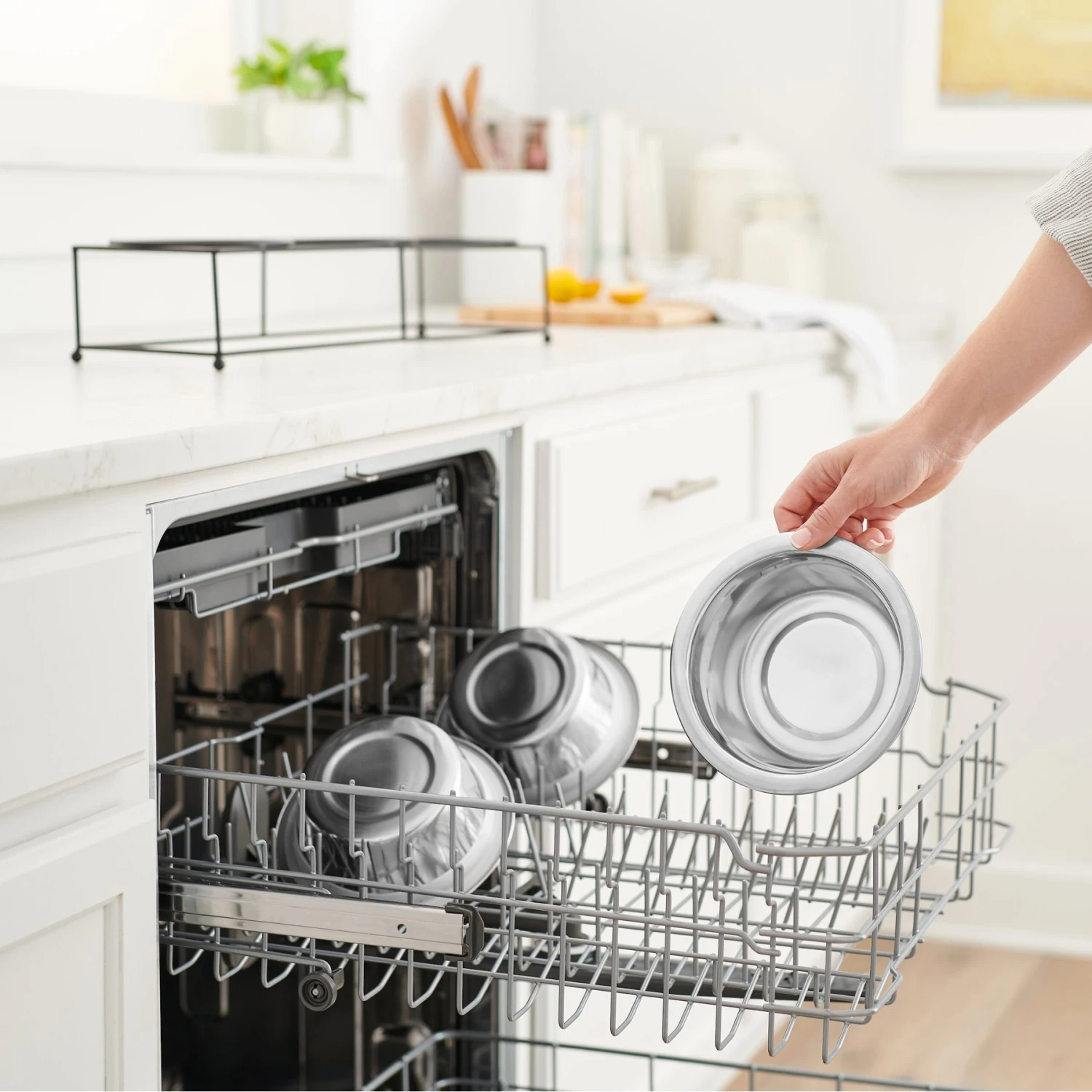 Frisco Multi Pet Feeding 3-Bowls Straight Stainless Steel Dog & Cat Bowl 6 Frisco Multi Pet Feeding 3-Bowls Straight Stainless Steel Dog & Cat Bowl - Image 6